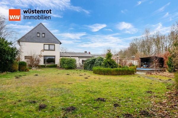 Garten Blickrichtung Haus