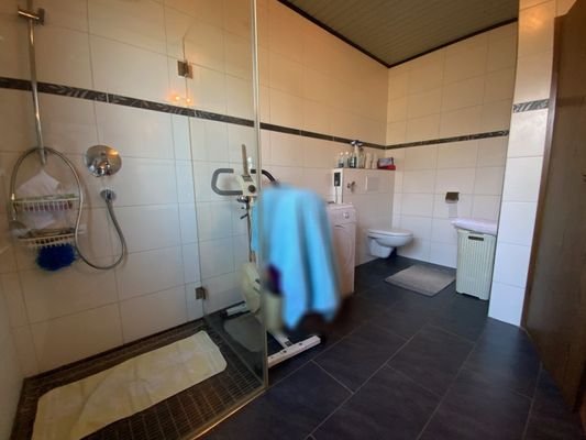 erneuertes Bad