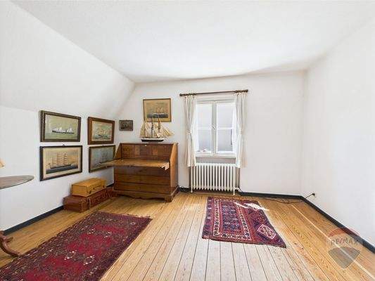 Großes Kinderzimmer