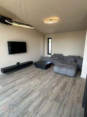 Image 2025-09-26 at 15.33.29 (1)