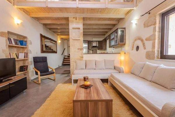 Kreta, Manoliopoulo: Schönes Haus in ruhiger Lage zu verkaufen