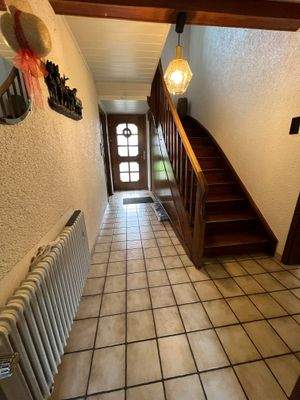 Eingangsbereich inkl. Treppenhaus