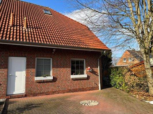 Blick auf die Doppelhaushälfte