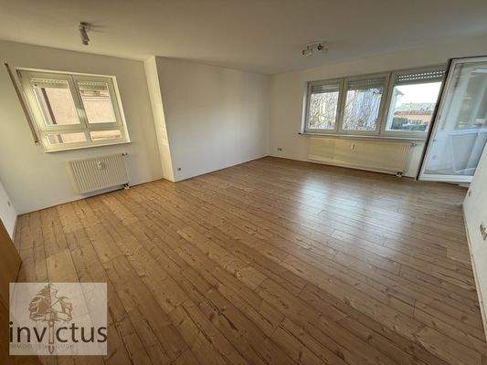 großzügiges Wohn/Esszimmer