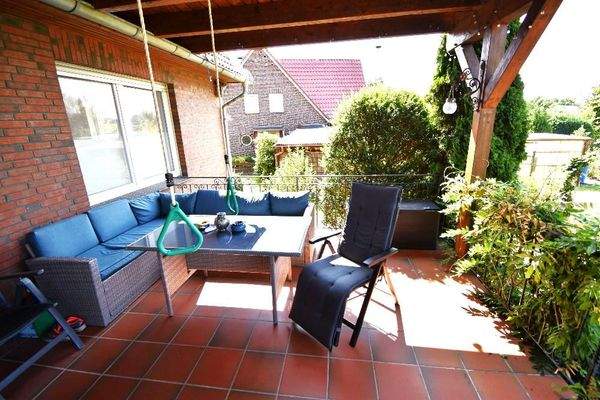 Terrasse EG Zweifamilienhaus