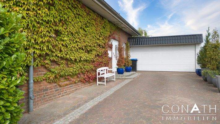 Conath-Immobilien_Harsefeld_Buxtehude_Fredenbeck – Auffahrt zur Doppelgarage