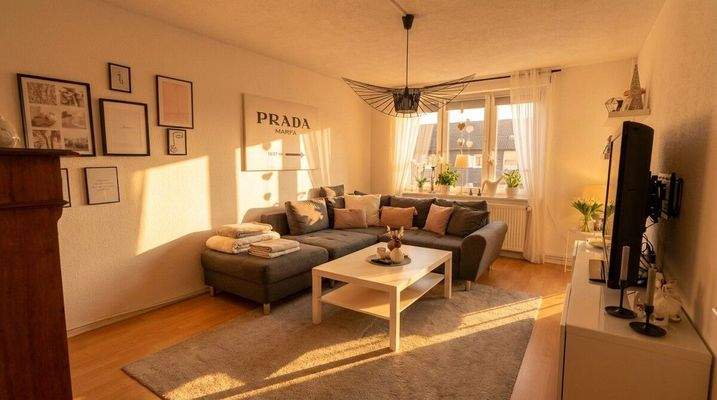 Wohnzimmer - Whg - Links  - 2.OG