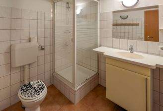 Bad Einliegerwohnung (UG)