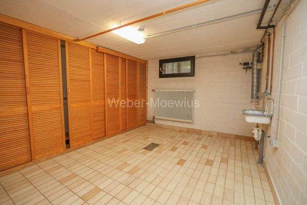 3475 Wasch-Trockenraum