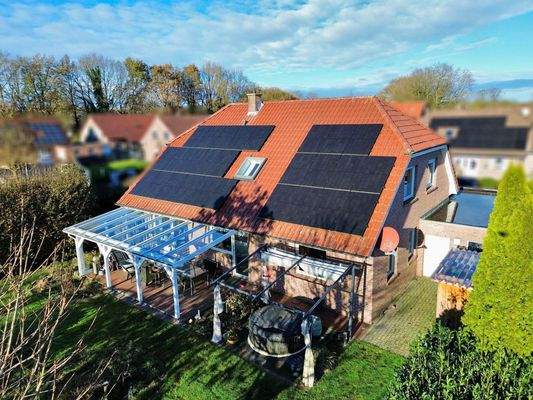 Luftbildaufnahme von hinten