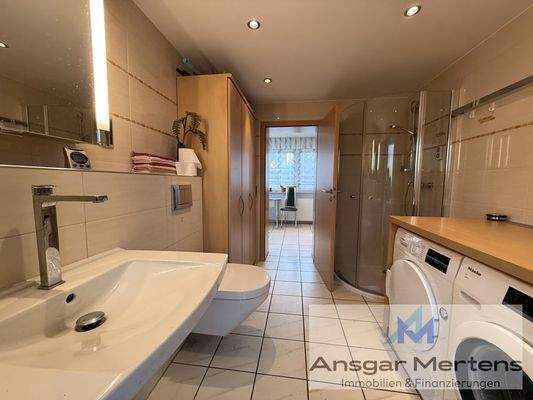 Badezimmer & Hauswirtschaftsraum Anbau