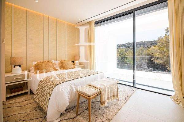 Corallisa - LR -015.jpg