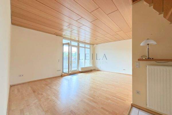 Wohn - und Esszimmer