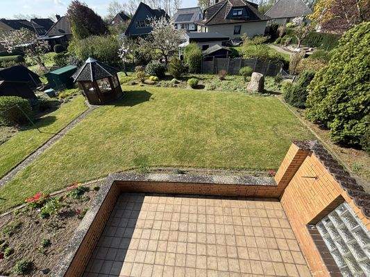 Terrassenansicht vom Balkon