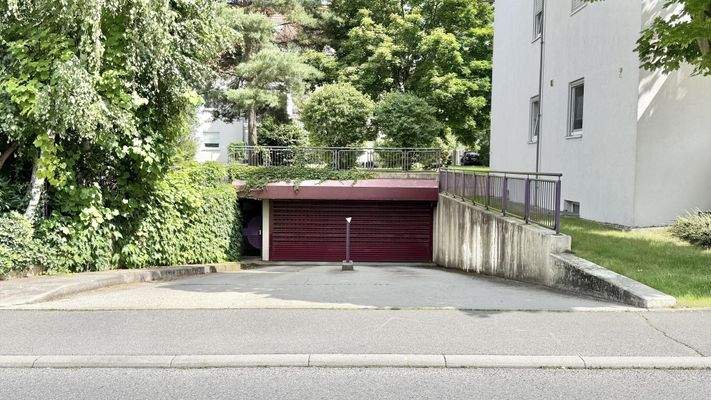 Einfahrt Tiefgarage