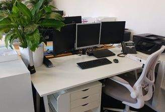 Schreibtischplätze 1