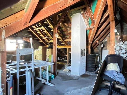 Dachboden - weiteres Ausbaupotential