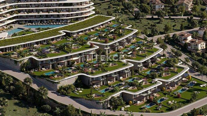 Sea-View Villas with Pools Right by the Beach in Çeşme