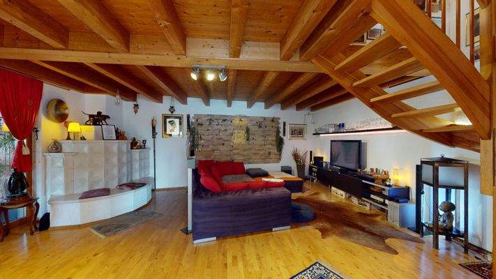 Wohnzimmer mit Kachelofen