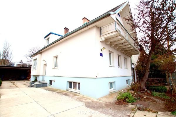 2 Haus Frontansicht