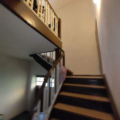 Treppenhaus mit Geländer