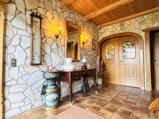 11. Eingangsbereich EG