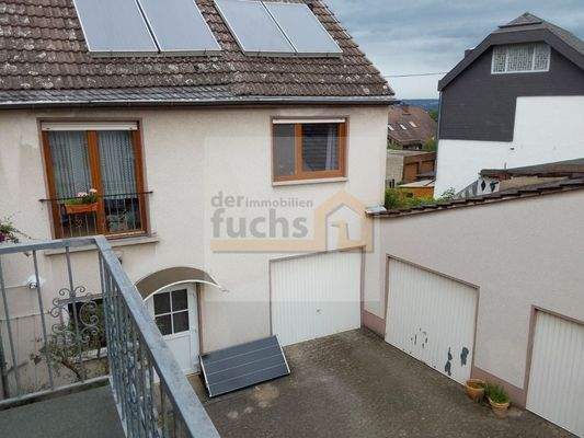 Blick auf die Garagen