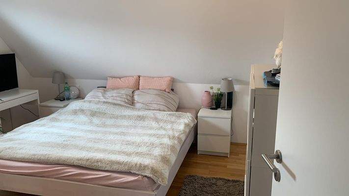 Blick ins Schlafzimmer