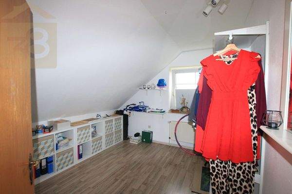 Arbeitszimmer Wohnung links