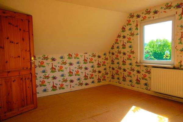 21 Kinderzimmer im OG.JPG