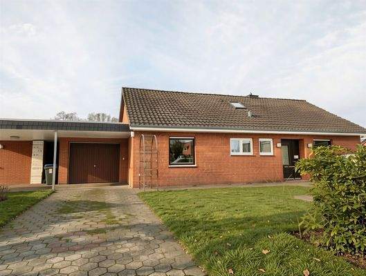 Außenansicht - (KI generiert)