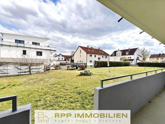 Balkon und Gartenanteil