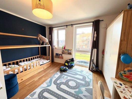 Großes Kinderzimmer 