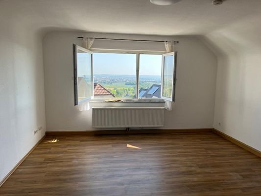 Wohnzimmer DG mit Fernblick