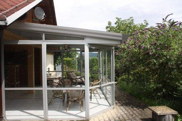 Partyzimmer mit Wintergarten