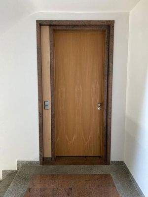 Wohnungseingangstür
