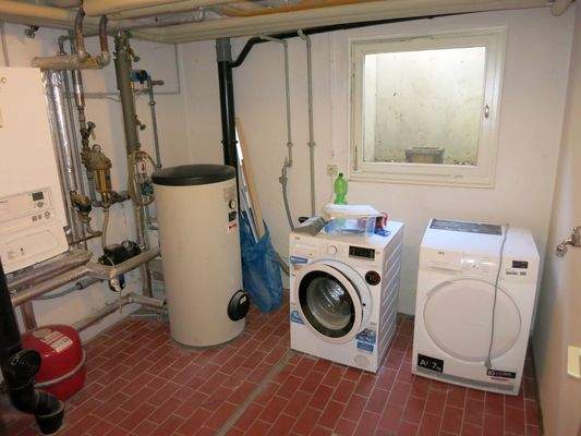 UG - Heizung + Waschkeller.jpg