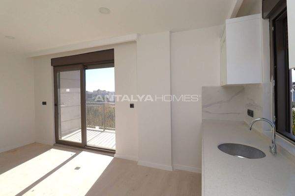 Nature View Flat for Sale in Antalya Dosemealti