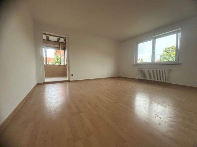 Sehr schöne 4 Zimmer Wohnung mit Wintergarten in Rosdorf - Photo 1