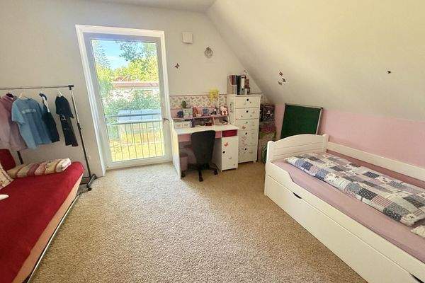 Schlafen/Kind im Dachgeschoss