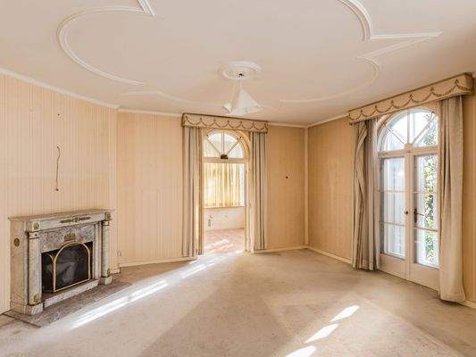 Wohnbereich mit Kamin