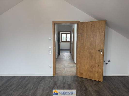 07_Blick-Wohnküche-zu-Flur2