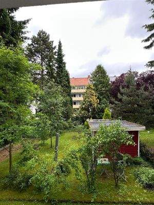 Grundstücksbereich hinter dem Haus