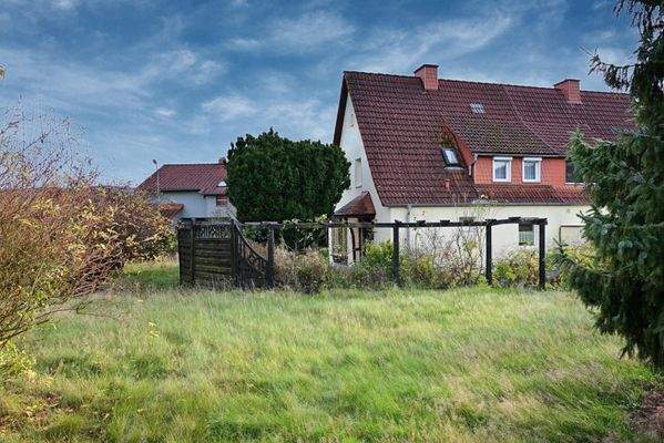 Rückseite mit Garten