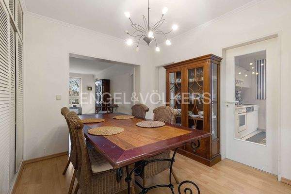 Weitere Ansicht Essbereich