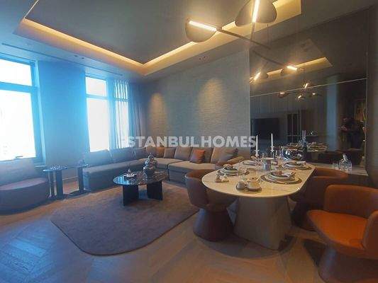 Elegant Flats with Community Pool in Kağıthane Istanbul