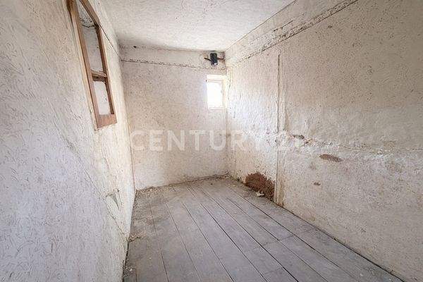 WE2 Erdgeschoss Raum2 rechts