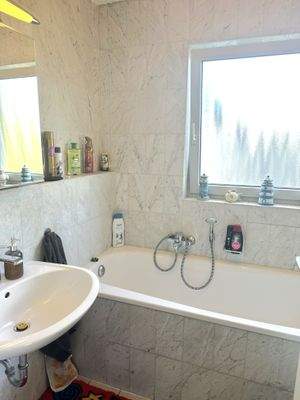 Badezimmer Ans. 1.jpeg