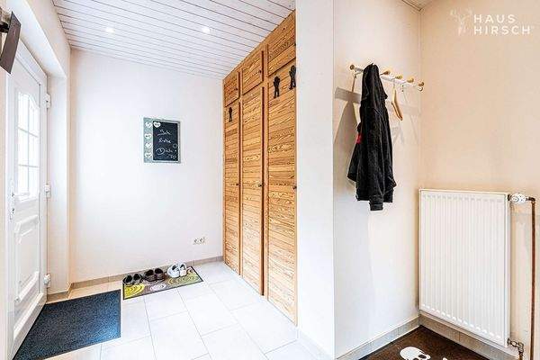 Eingangsflur Blick 2