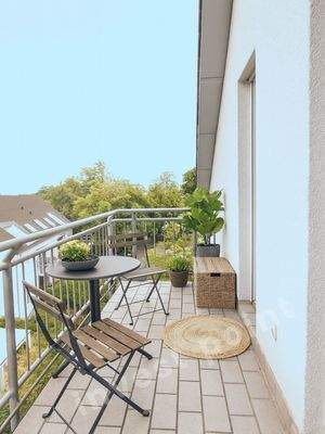 8 Balkon KI bearbeitet